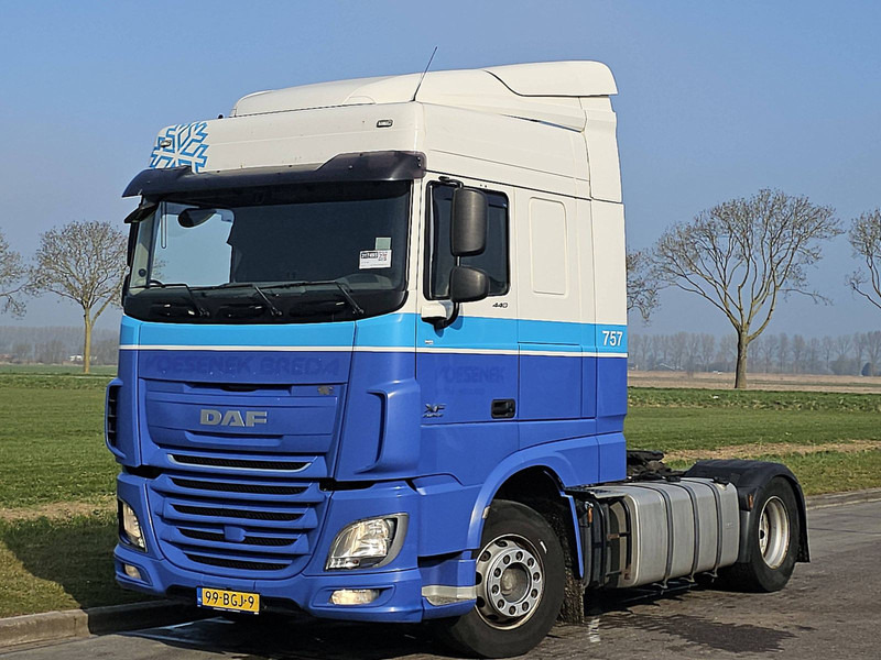 DAF XF 440 SPACECAB NL-TRUCK - Cabeza tractora: foto 2 DAF XF 440 SPACECAB NL-TRUCK - Cabeza tractora: foto 2