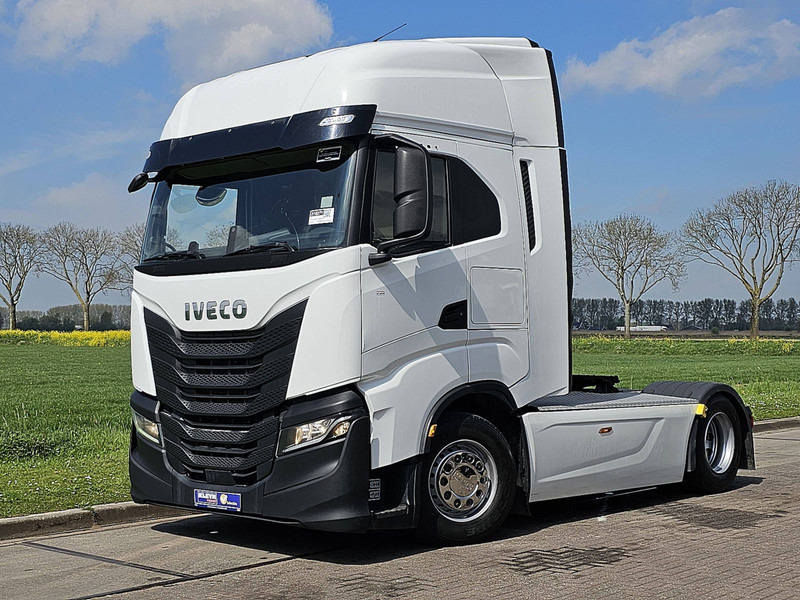 Iveco S-WAY AS440S48 - Cabeza tractora: foto 2 Iveco S-WAY AS440S48 - Cabeza tractora: foto 2