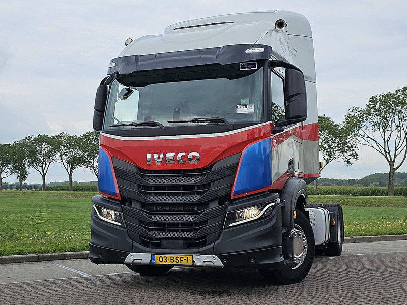 Iveco S-WAY AT440S36 2X TANK NL-TRUCK - Cabeza tractora: foto 1 Iveco S-WAY AT440S36 2X TANK NL-TRUCK - Cabeza tractora: foto 1