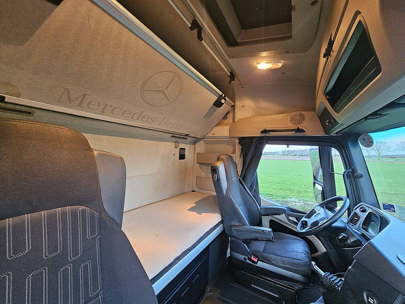 Cabeza tractora Mercedes-Benz ACTROS 1843 LS: foto 14