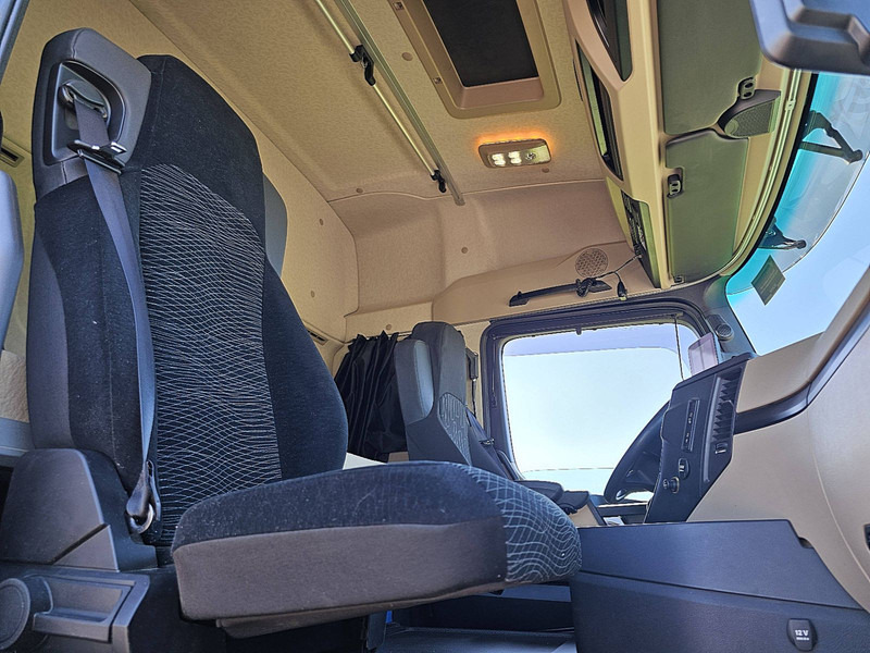 Cabeza tractora Mercedes-Benz ACTROS 1846 4X4 HAD PTO+HYDR.: foto 7