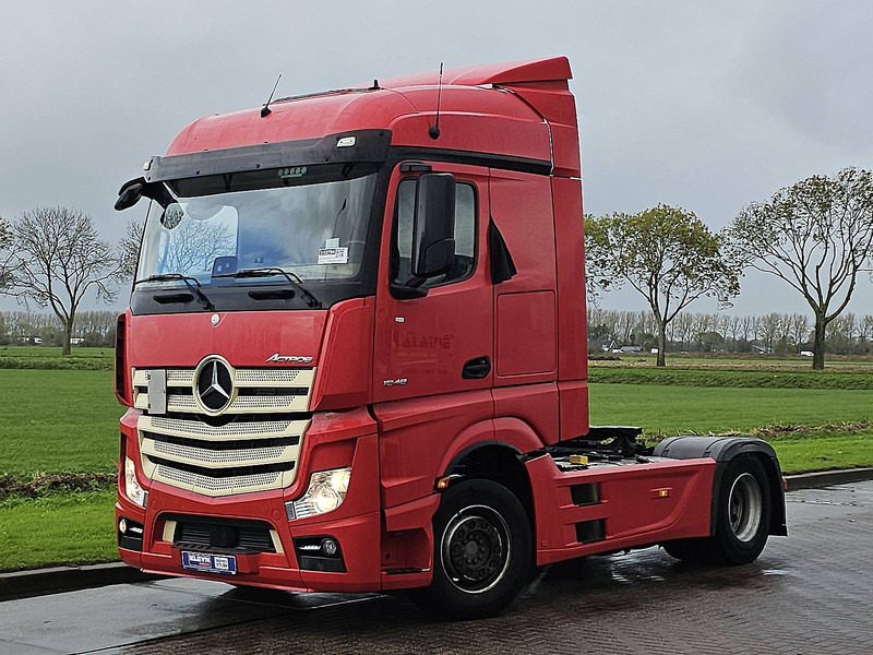 Mercedes-Benz ACTROS 1848 LS - Cabeza tractora: foto 2 Mercedes-Benz ACTROS 1848 LS - Cabeza tractora: foto 2