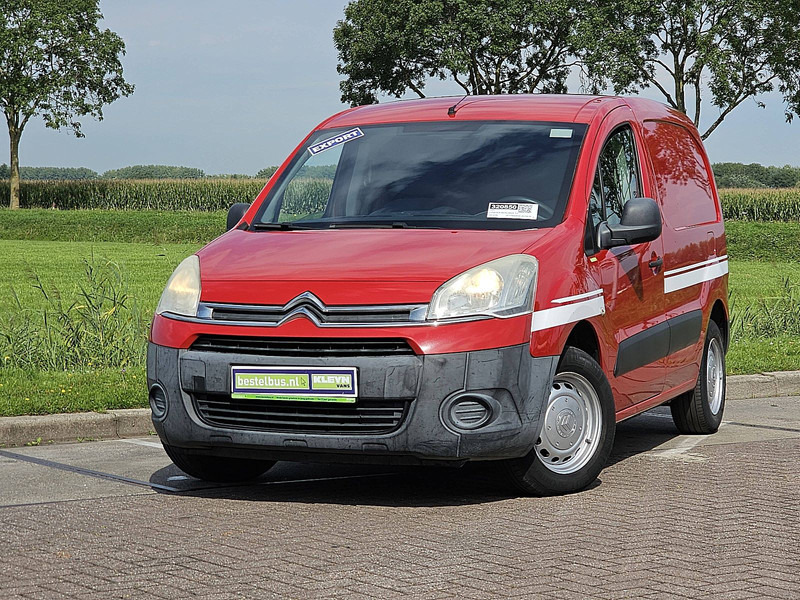 Citroën Berlingo 1.6 L1 Trekhaak - Furgoneta caja cerrada: foto 1 Citroën Berlingo 1.6 L1 Trekhaak - Furgoneta caja cerrada: foto 1