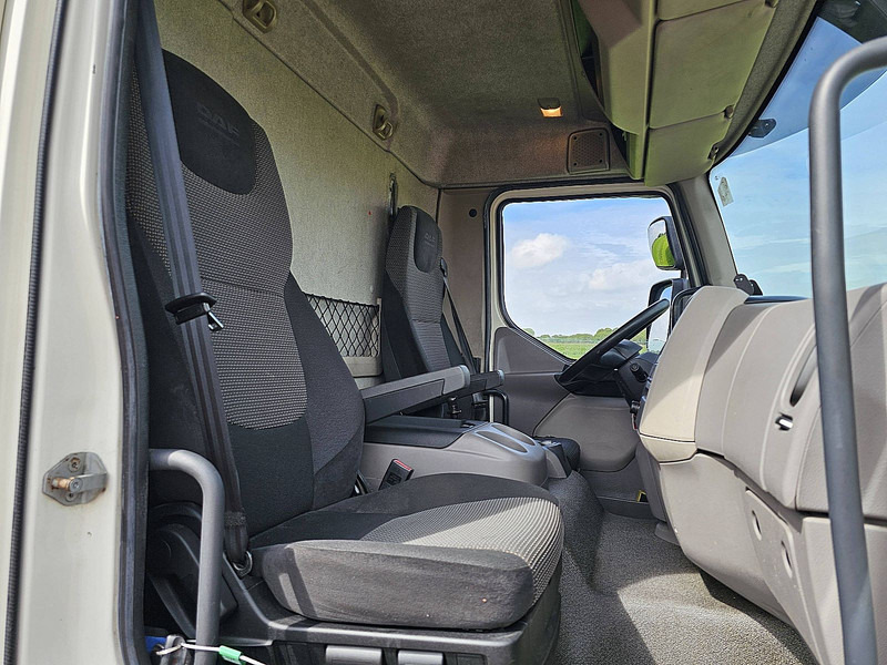 Camión lona DAF LF 210 11.9T LIFT AIRCO: foto 7