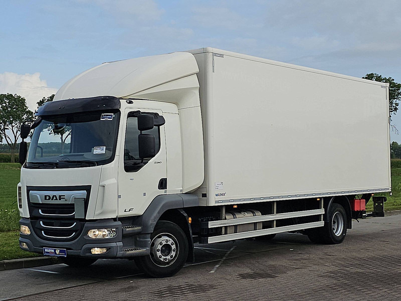 DAF LF 290 16T - Camión caja cerrada: foto 2 DAF LF 290 16T - Camión caja cerrada: foto 2