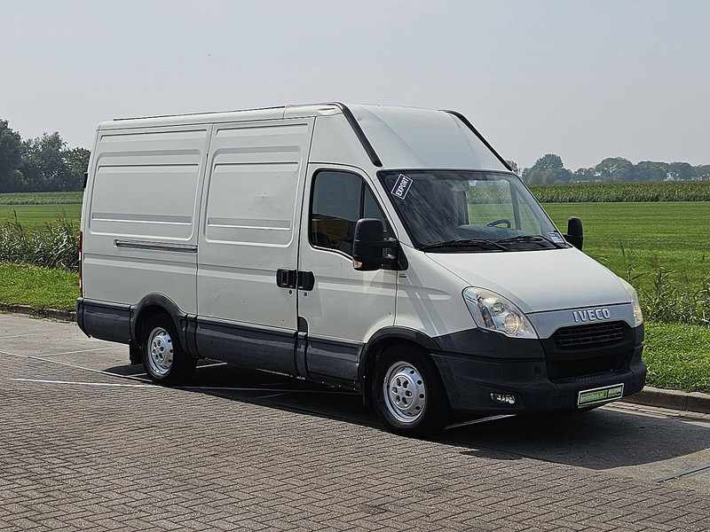 Iveco Daily 35S21 L2H2 Airco 3.0L 204p - Furgón: foto 5 Iveco Daily 35S21 L2H2 Airco 3.0L 204p - Furgón: foto 5