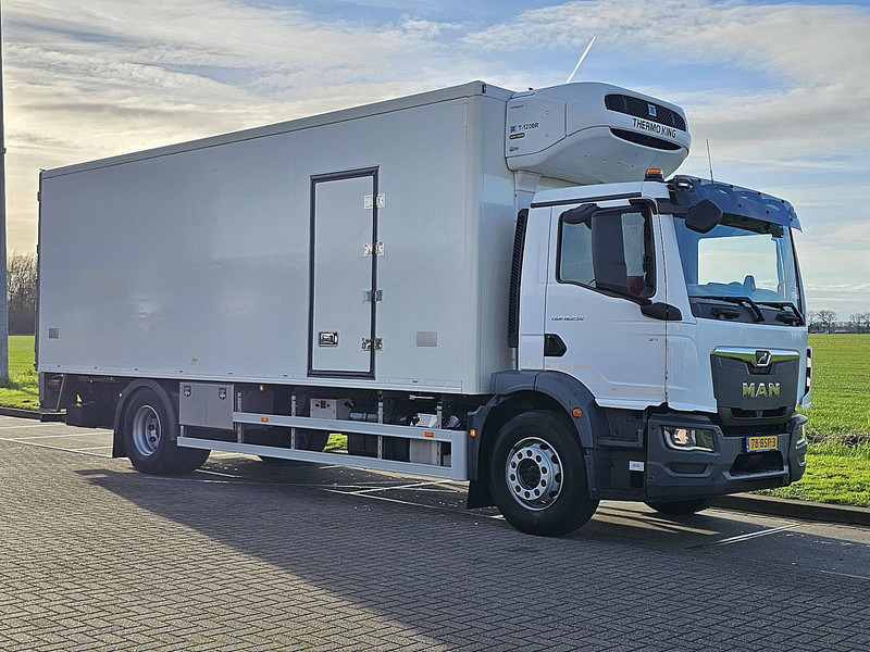 MAN 18.250 TGM BI-TEMP TAILLIFT - Camión frigorífico: foto 5 MAN 18.250 TGM BI-TEMP TAILLIFT - Camión frigorífico: foto 5