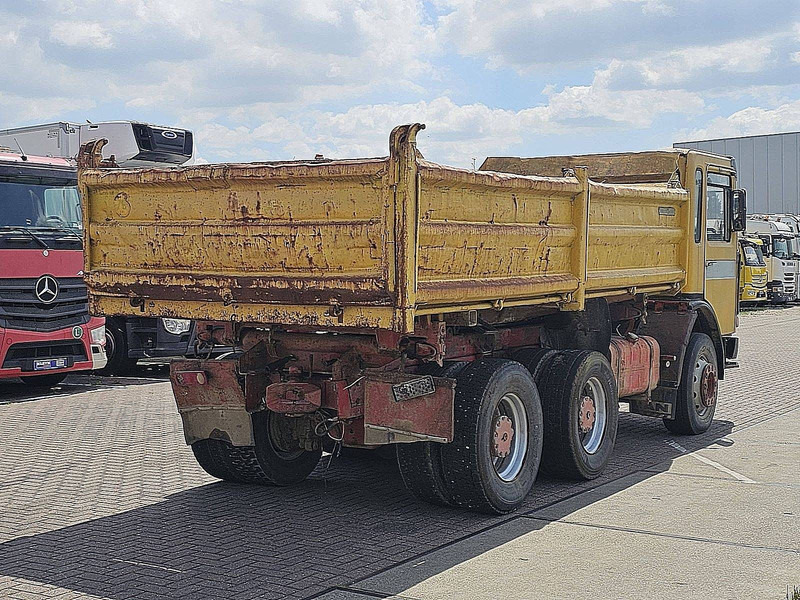 MAN 26.281 DFK 6X4 FULL STEEL - Camión volquete: foto 3 MAN 26.281 DFK 6X4 FULL STEEL - Camión volquete: foto 3