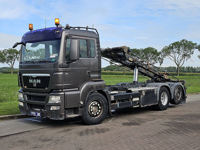 MAN 26.400 TGS 6X2 LL STEERAXLE - Camión chasis: foto 2 MAN 26.400 TGS 6X2 LL STEERAXLE - Camión chasis: foto 2