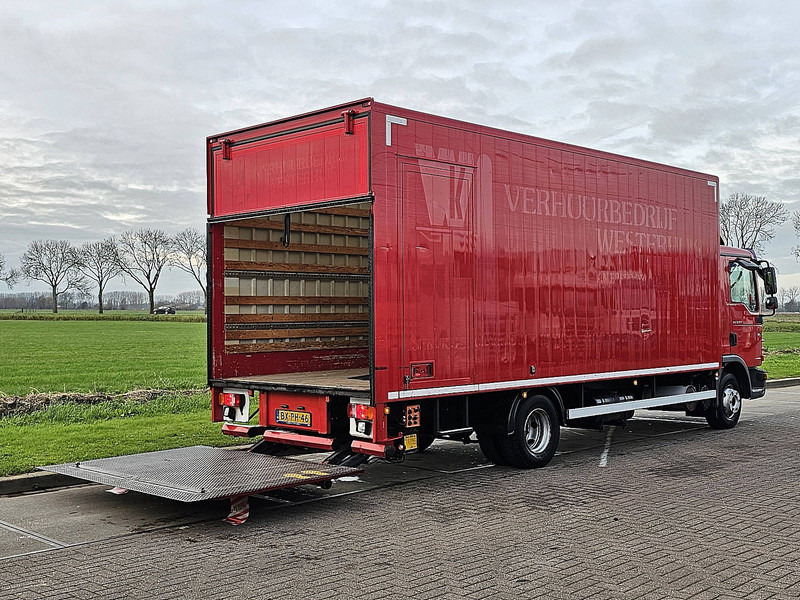 MAN 8.150 TGL - Camión caja cerrada: foto 3 MAN 8.150 TGL - Camión caja cerrada: foto 3