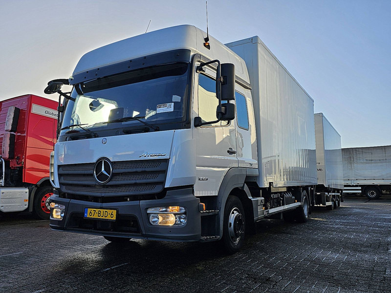 Mercedes-Benz ATEGO 1023 HIGHROOF COMBI - Camión caja cerrada: foto 1 Mercedes-Benz ATEGO 1023 HIGHROOF COMBI - Camión caja cerrada: foto 1