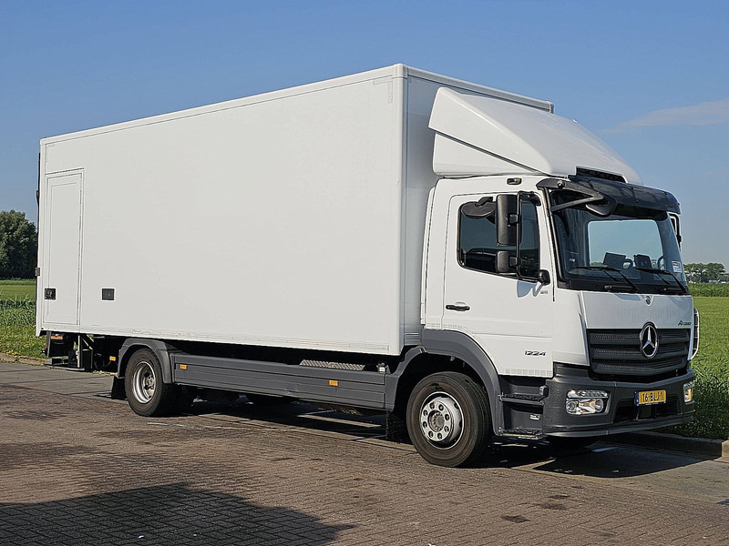 Mercedes-Benz ATEGO 1224 AIRCO LIFT SIDE DOOR - Camión caja cerrada: foto 5 Mercedes-Benz ATEGO 1224 AIRCO LIFT SIDE DOOR - Camión caja cerrada: foto 5