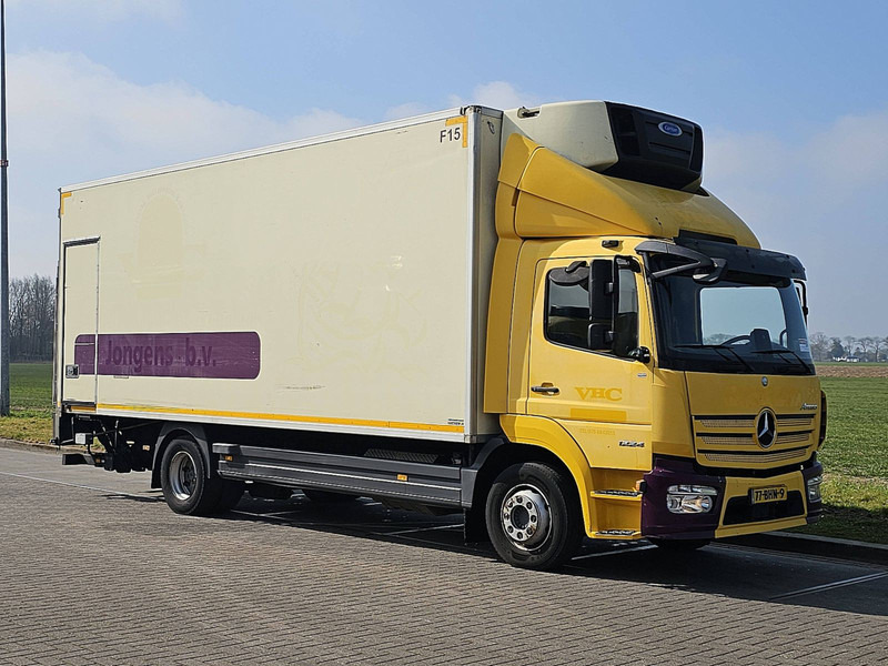 Mercedes-Benz ATEGO 1224 CARRIER TAILLIFT - Camión frigorífico: foto 5 Mercedes-Benz ATEGO 1224 CARRIER TAILLIFT - Camión frigorífico: foto 5