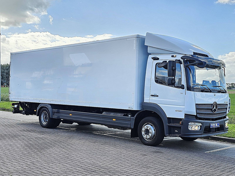 Mercedes-Benz ATEGO 1230 TAILLIFT AIRCO AHK - Camión caja cerrada: foto 5 Mercedes-Benz ATEGO 1230 TAILLIFT AIRCO AHK - Camión caja cerrada: foto 5