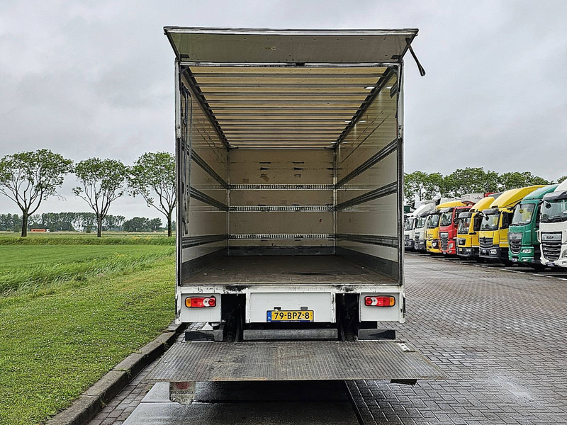 Camión caja cerrada Renault D 240 11.9T AIRCO TAILLIFT: foto 14 Camión caja cerrada Renault D 240 11.9T AIRCO TAILLIFT: foto 14