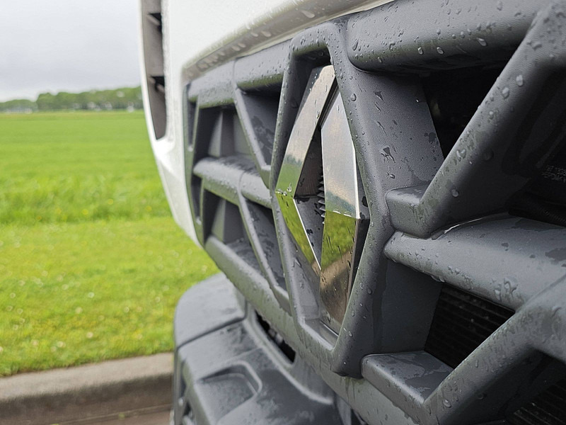 Camión caja cerrada Renault D 240 11.9T AIRCO TAILLIFT: foto 15 Camión caja cerrada Renault D 240 11.9T AIRCO TAILLIFT: foto 15