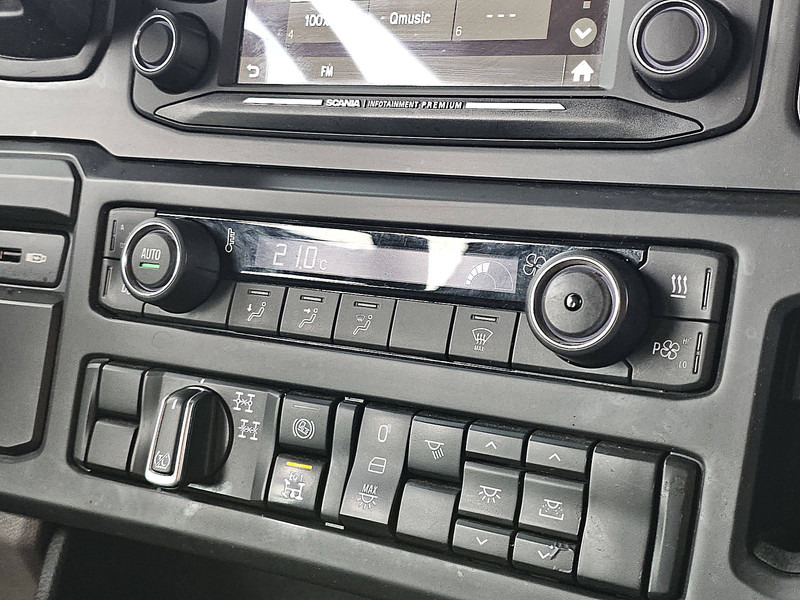 Camión volquete Scania G410: foto 11 Camión volquete Scania G410: foto 11