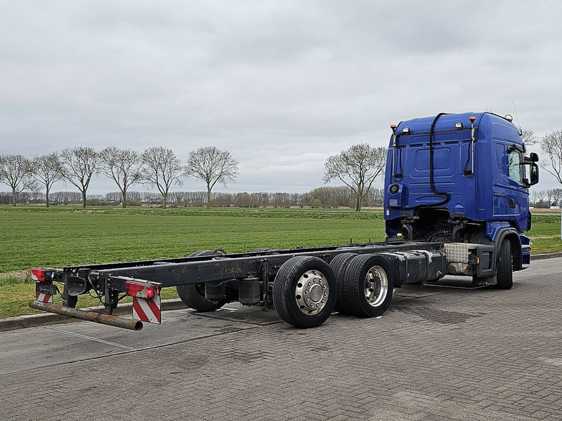 Scania R440 6X2*4 MANUAL RETARDE - Camión chasis: foto 3 Scania R440 6X2*4 MANUAL RETARDE - Camión chasis: foto 3