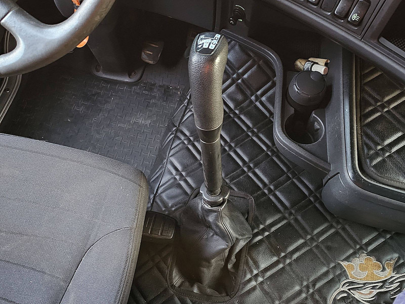 Camión multibasculante Scania R520 V8 6X2*4 MAN. RET.: foto 15