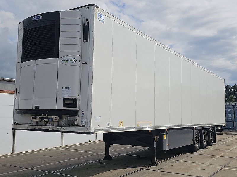 Schmitz Cargobull SKO 24 EURO MEATRAIL - Semirremolque frigorífico: foto 1 Schmitz Cargobull SKO 24 EURO MEATRAIL - Semirremolque frigorífico: foto 1