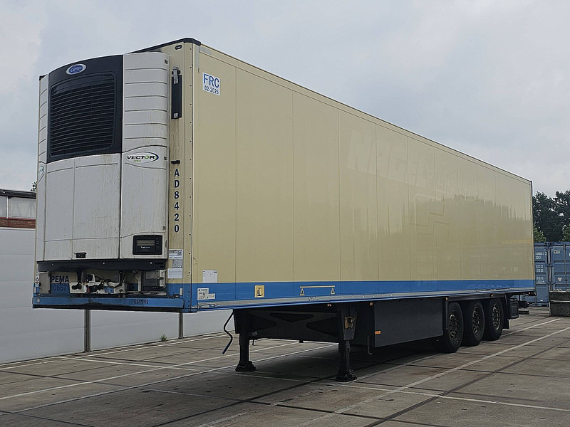 Schmitz Cargobull SKO 24 EURO MEATRAIL bi-temp - Semirremolque frigorífico: foto 1 Schmitz Cargobull SKO 24 EURO MEATRAIL bi-temp - Semirremolque frigorífico: foto 1