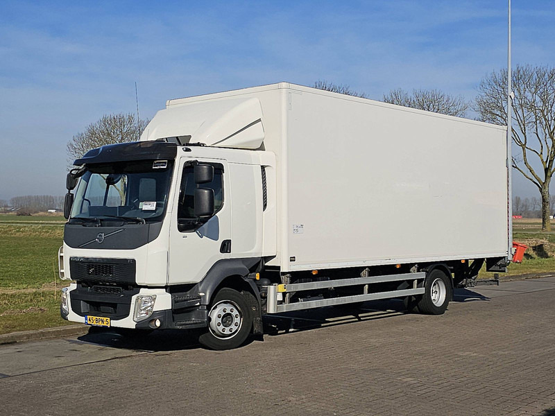 Volvo FL 220.12 - Camión caja cerrada: foto 2 Volvo FL 220.12 - Camión caja cerrada: foto 2