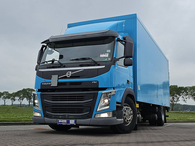Volvo FM 370 19.5T 2.5T LIFT AIRC - Camión caja cerrada: foto 1 Volvo FM 370 19.5T 2.5T LIFT AIRC - Camión caja cerrada: foto 1