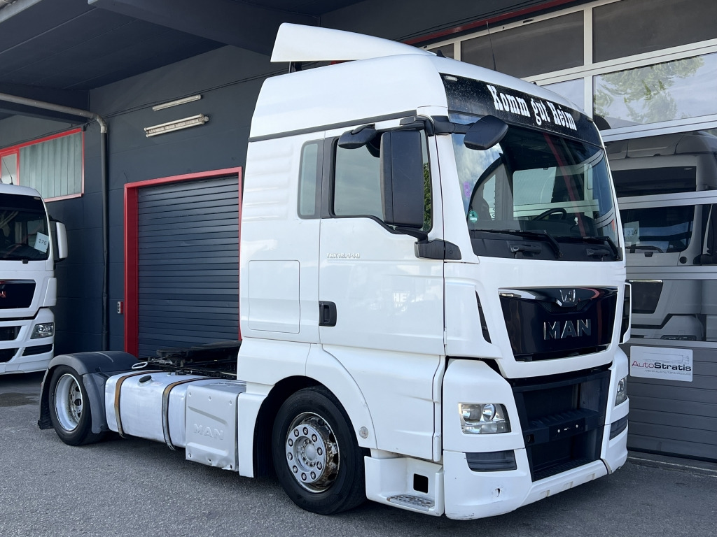 MAN TGX 18.440 Eu6 Klimaaut. Motorbremse Kühlschrank - Cabeza tractora: foto 1 MAN TGX 18.440 Eu6 Klimaaut. Motorbremse Kühlschrank - Cabeza tractora: foto 1
