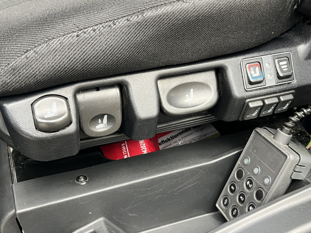 Iveco EC ML120EL22 6,65mEISWAGEN ThermoKingV500MAX ACC - Camión frigorífico: foto 4 Iveco EC ML120EL22 6,65mEISWAGEN ThermoKingV500MAX ACC - Camión frigorífico: foto 4