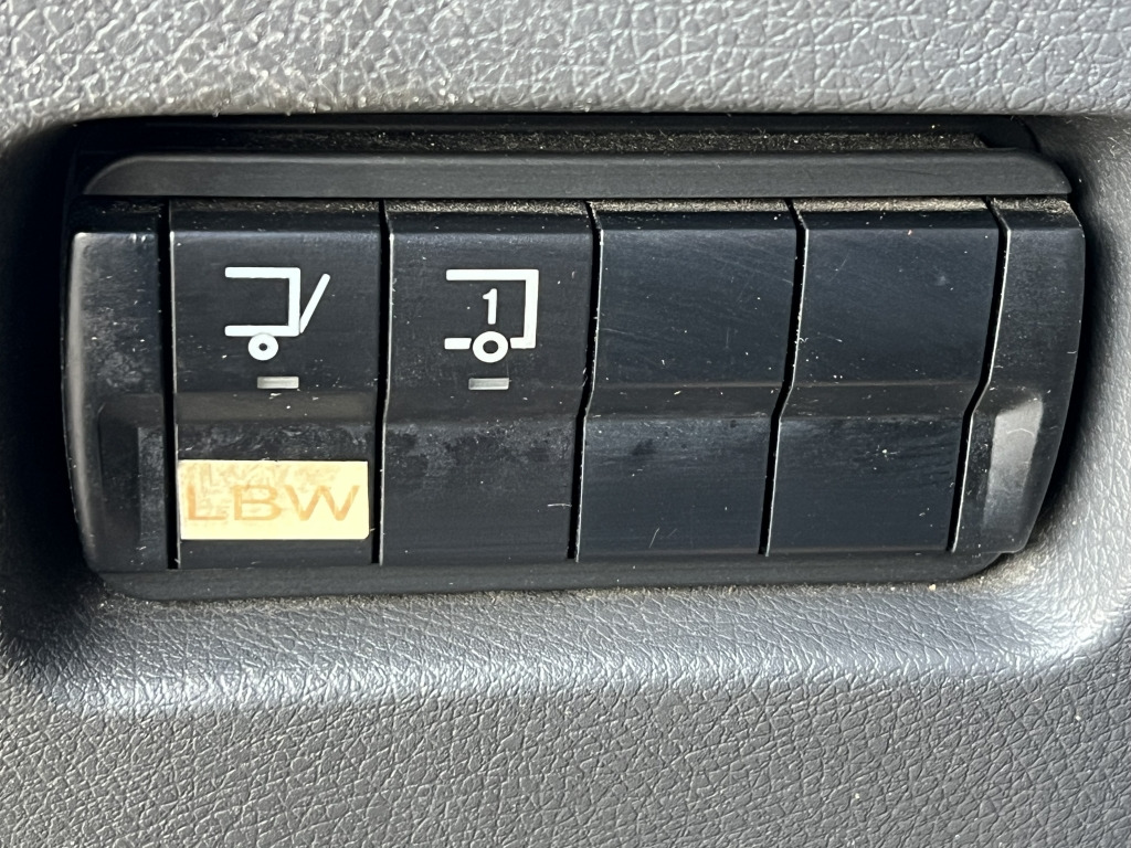 Mercedes-Benz Atego 818 Klima AHK 6,05m Koffer LBW Tempomat - Furgoneta caja cerrada: foto 2 Mercedes-Benz Atego 818 Klima AHK 6,05m Koffer LBW Tempomat - Furgoneta caja cerrada: foto 2