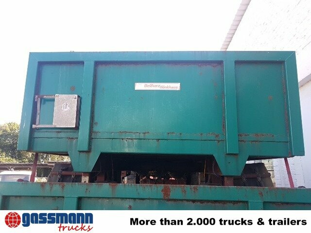 Anhänger Pritsche Plateau, Rungen, 3x vorh. ! - Remolque plataforma/ Caja abierta: foto 5 Anhänger Pritsche Plateau, Rungen, 3x vorh. ! - Remolque plataforma/ Caja abierta: foto 5