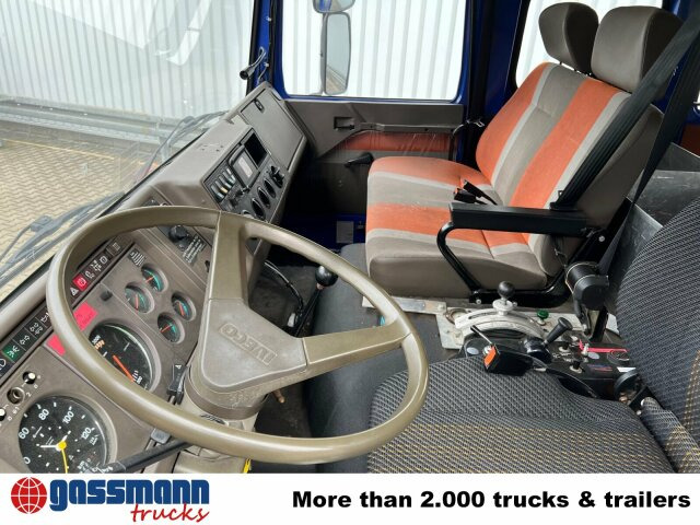 Iveco 120-23 AW 4x4 Doka, V8-Motor, Gerätewagen, - Camión de bomberos: foto 4 Iveco 120-23 AW 4x4 Doka, V8-Motor, Gerätewagen, - Camión de bomberos: foto 4