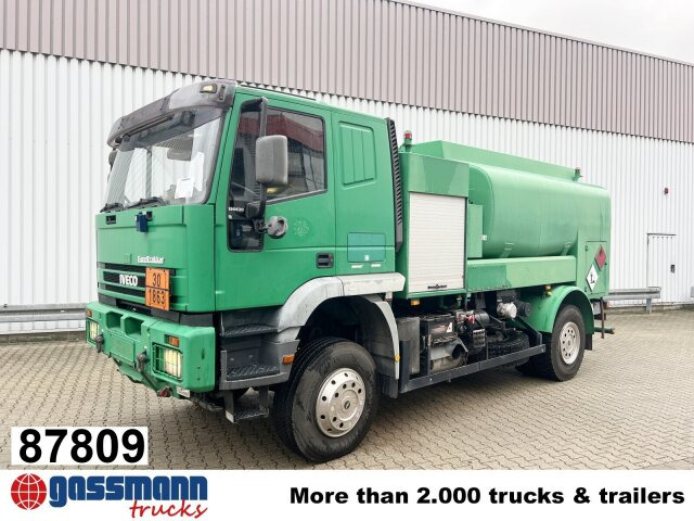 Iveco 190EH30 4x4 - Camión cisterna: foto 1 Iveco 190EH30 4x4 - Camión cisterna: foto 1