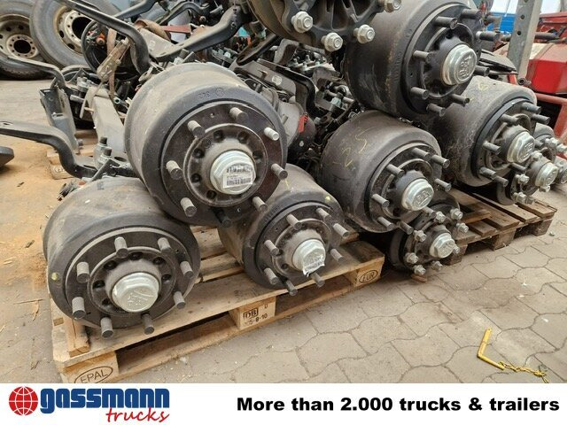 Iveco EuroCargo ML160E32 4x2 mit Teilen für Anhänger - Camión portavehículos: foto 2 Iveco EuroCargo ML160E32 4x2 mit Teilen für Anhänger - Camión portavehículos: foto 2