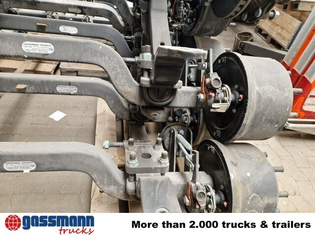 Iveco EuroCargo ML160E32 4x2 mit Teilen für Anhänger - Camión portavehículos: foto 3 Iveco EuroCargo ML160E32 4x2 mit Teilen für Anhänger - Camión portavehículos: foto 3