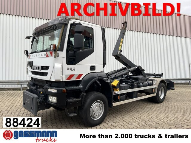 Iveco Trakker AD190T33WP 4x4, Winterdienstausstattung - Camión multibasculante: foto 1 Iveco Trakker AD190T33WP 4x4, Winterdienstausstattung - Camión multibasculante: foto 1