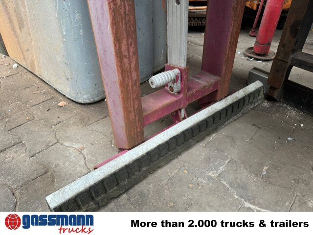 KM 312-V-1100 Palettenzange - Pinza para Maquinaria de construcción: foto 3 KM 312-V-1100 Palettenzange - Pinza para Maquinaria de construcción: foto 3