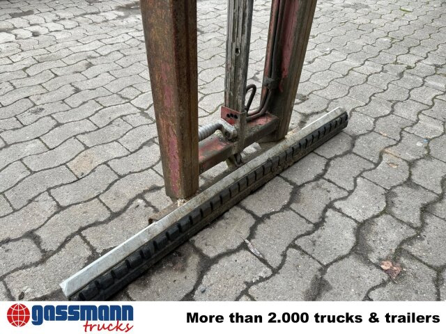 KM 312-V-1100 Palettenzange - Pinza para Maquinaria de construcción: foto 5 KM 312-V-1100 Palettenzange - Pinza para Maquinaria de construcción: foto 5