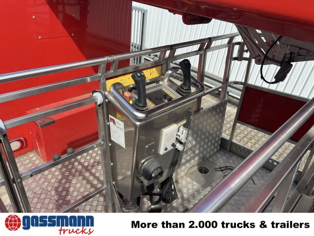 MAN TGA 18.350 4x2 Teleskopmast TM 32 Marte - Camión de bomberos: foto 3 MAN TGA 18.350 4x2 Teleskopmast TM 32 Marte - Camión de bomberos: foto 3