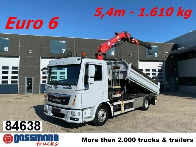 MAN TGL 12.180 4X2 BL mit Kran HMF 900-K1 - Camión volquete, Camión grúa: foto 1 MAN TGL 12.180 4X2 BL mit Kran HMF 900-K1 - Camión volquete, Camión grúa: foto 1