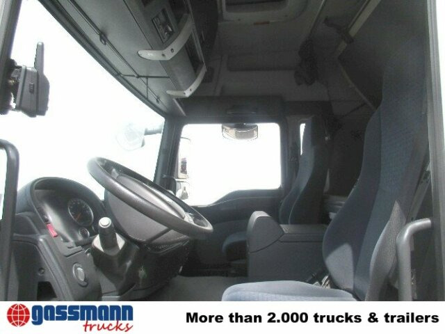 MAN TGL 12.240BL 4x2, mit Kran Hiab 088 mit Funk - Camión lona, Camión grúa: foto 3 MAN TGL 12.240BL 4x2, mit Kran Hiab 088 mit Funk - Camión lona, Camión grúa: foto 3