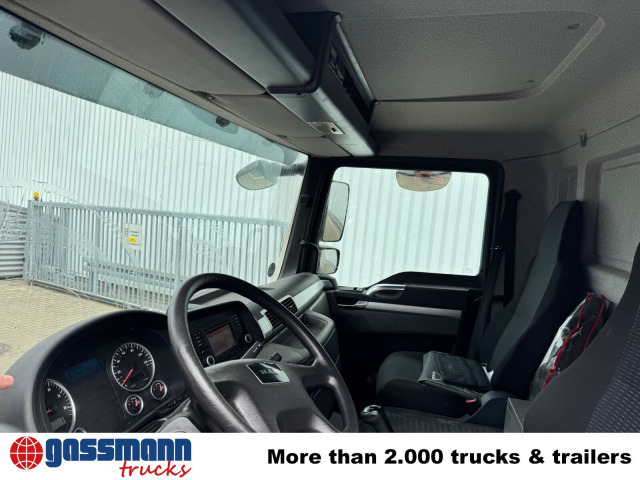 MAN TGM 15.250 4x2 LL, Getränkekoffer, Navi - Camión caja cerrada: foto 2 MAN TGM 15.250 4x2 LL, Getränkekoffer, Navi - Camión caja cerrada: foto 2