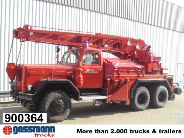 Magirus Deutz Magirus Uranus 250D 22 KW16 - Camión de bomberos, Camión grúa: foto 1 Magirus Deutz Magirus Uranus 250D 22 KW16 - Camión de bomberos, Camión grúa: foto 1