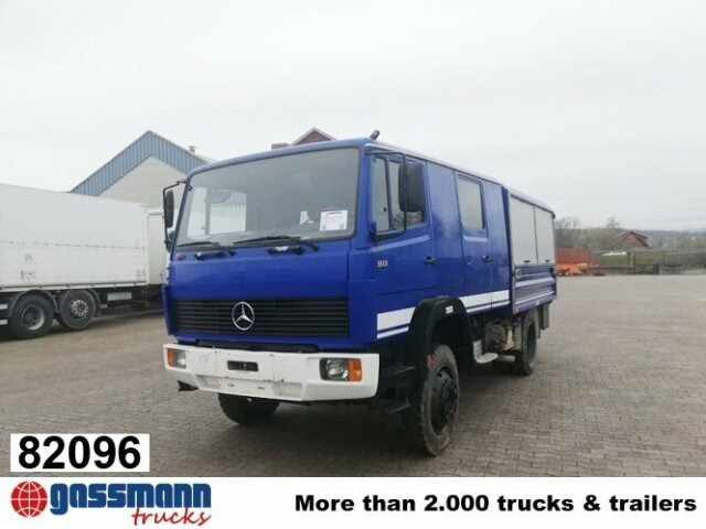 Mercedes-Benz 917 AF 4x4 Doka - Camión caja abierta: foto 1 Mercedes-Benz 917 AF 4x4 Doka - Camión caja abierta: foto 1