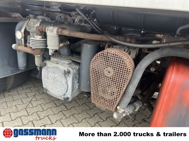 Mercedes-Benz Actros 2541 L 6x2, Lenkachse, Küller Saug- und - Barredora vial: foto 2 Mercedes-Benz Actros 2541 L 6x2, Lenkachse, Küller Saug- und - Barredora vial: foto 2