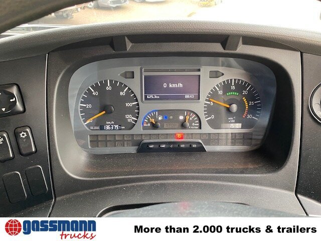 Mercedes-Benz Atego 1324 4x2, Kehrmaschine Explorer 8 - Barredora vial: foto 4 Mercedes-Benz Atego 1324 4x2, Kehrmaschine Explorer 8 - Barredora vial: foto 4