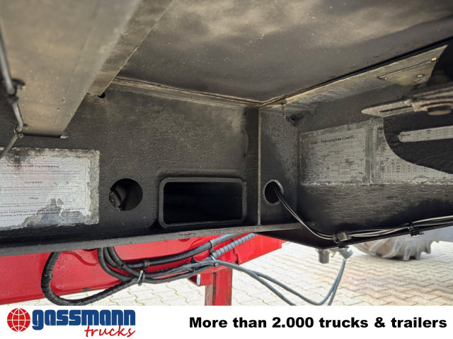 RUFA ZHP 24-32, TwistLock-Verriegelungen, - Remolque plataforma/ Caja abierta: foto 4 RUFA ZHP 24-32, TwistLock-Verriegelungen, - Remolque plataforma/ Caja abierta: foto 4