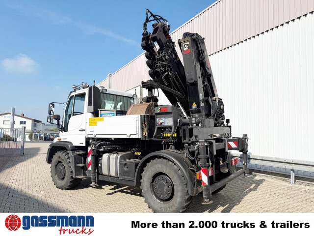Unimog U400 4x4, Frontzapfwelle, Heckkran Hiab XS - Camión caja abierta, Camión grúa: foto 2 Unimog U400 4x4, Frontzapfwelle, Heckkran Hiab XS - Camión caja abierta, Camión grúa: foto 2