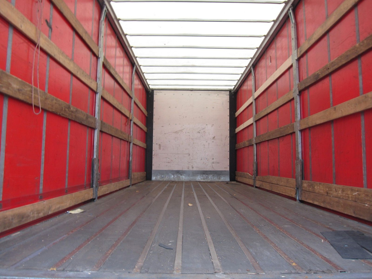 Camión lona DAF CF 230 19T Schiebeplane LBW Portalturen: foto 6