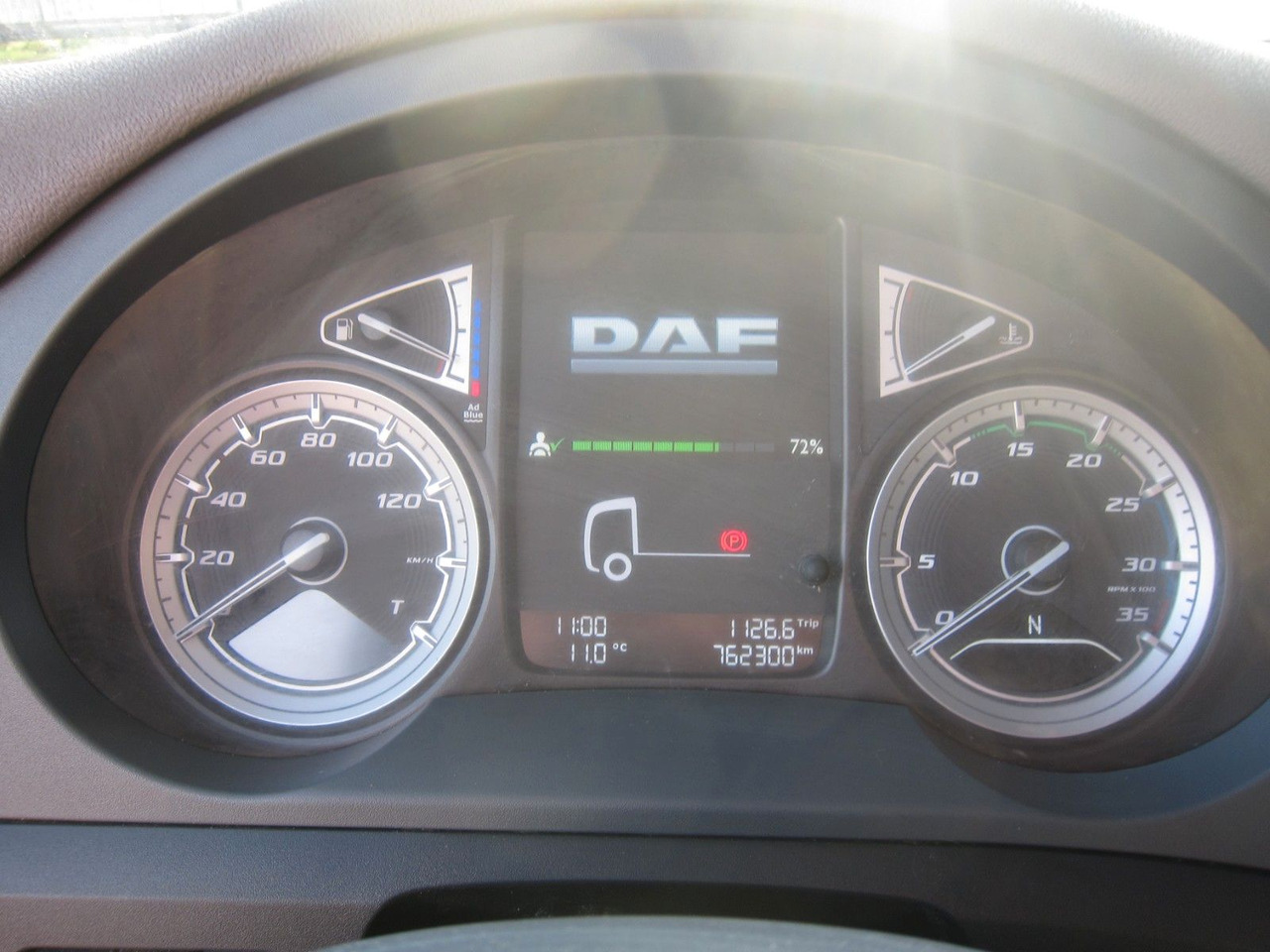 Camión lona DAF CF 230 19T Schiebeplane LBW Portalturen: foto 10